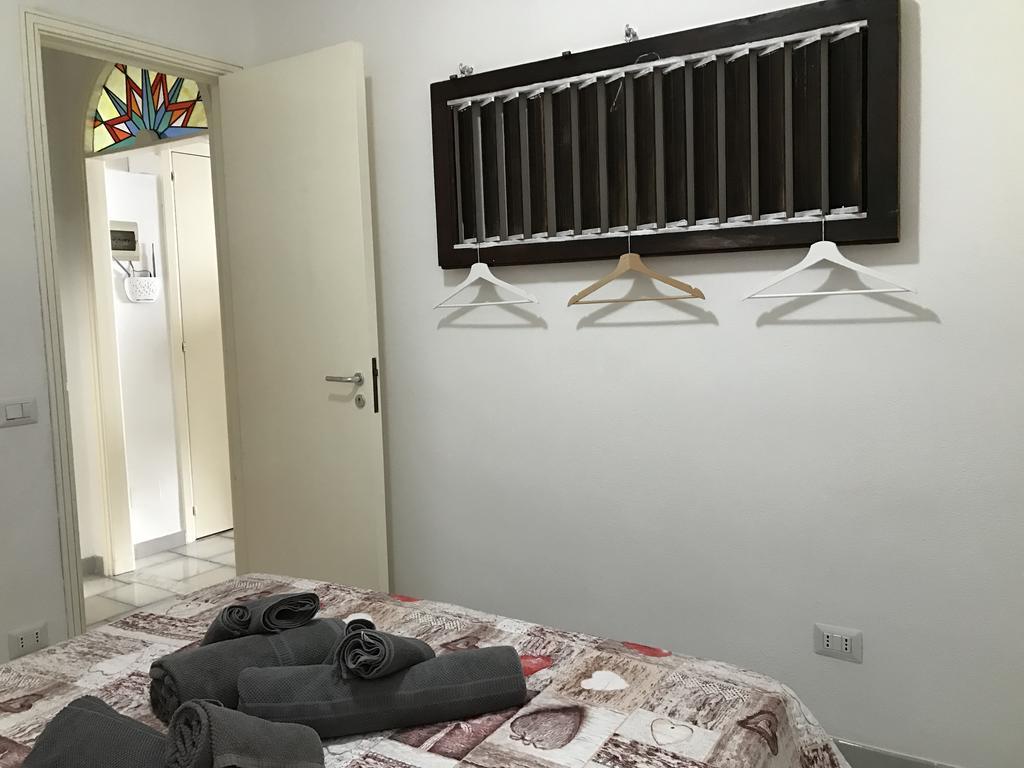 Casa Paloma Apartment Letojanni Bagian luar foto