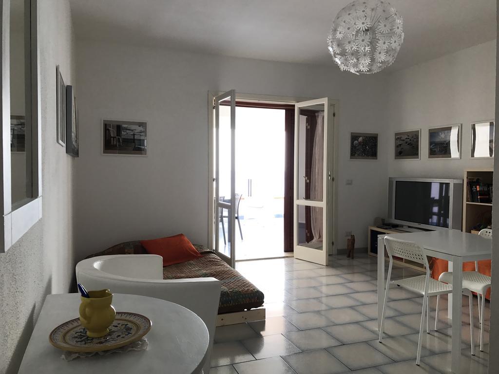 Casa Paloma Apartment Letojanni Bagian luar foto